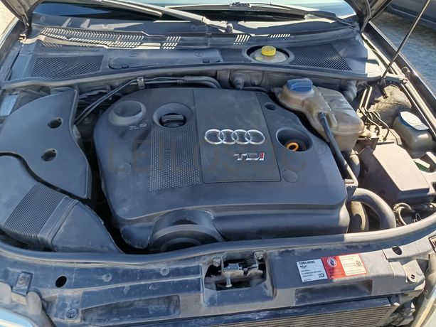 Audi A4 · Ano 2000