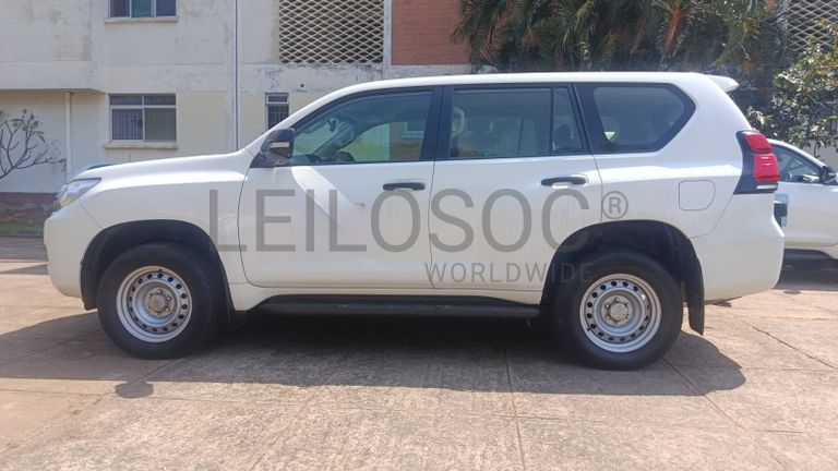 Toyota Land Cruiser Prado 2,70m