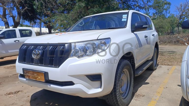 Toyota Land Cruiser Prado 2,70m