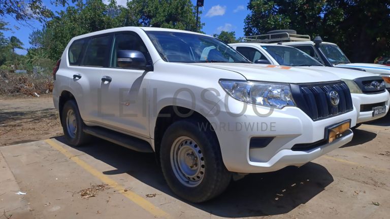 Toyota Land Cruiser Prado 2,70m