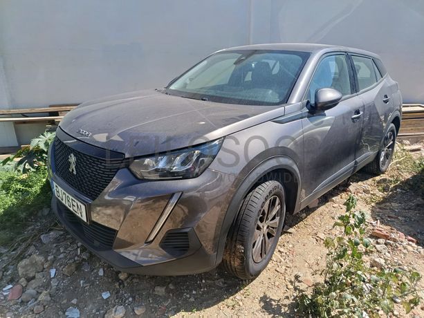Peugeot 2008 · Ano 2021