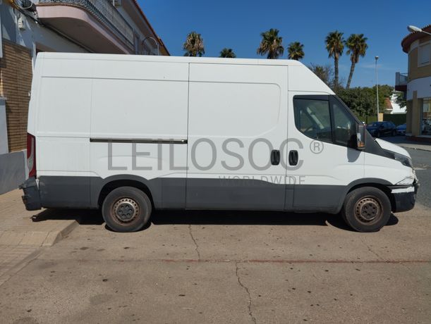 Iveco Daily · Ano 2019