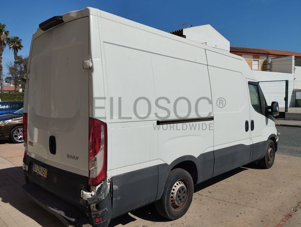 Iveco Daily · Ano 2019