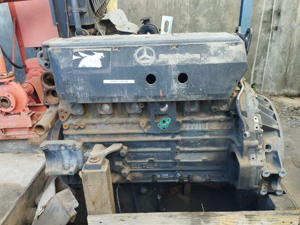 Motor diesel — Mercedes-Benz OM906LA