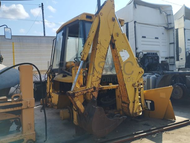 Retroescavadora — JCB