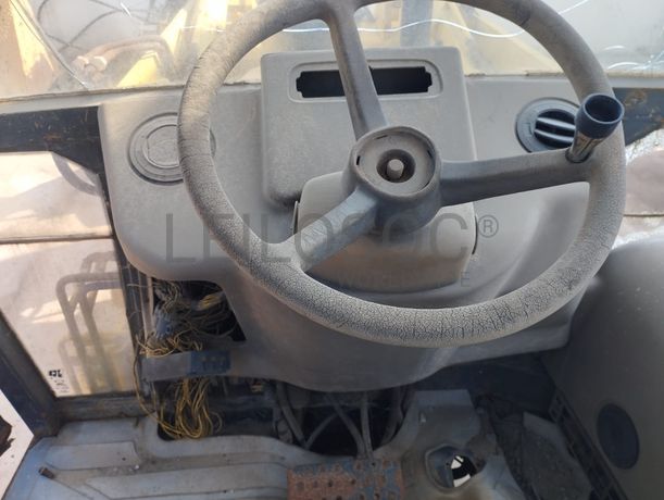 Retroescavadora — JCB