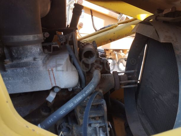 Retroescavadora — JCB