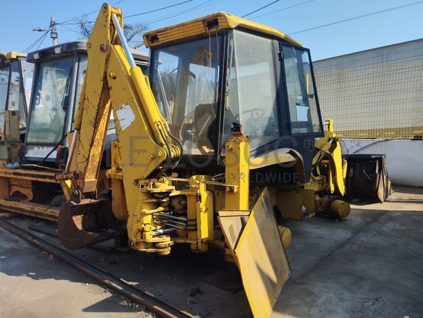 Retroescavadora — JCB