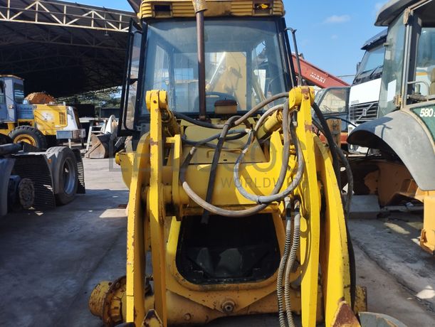Retroescavadora — JCB