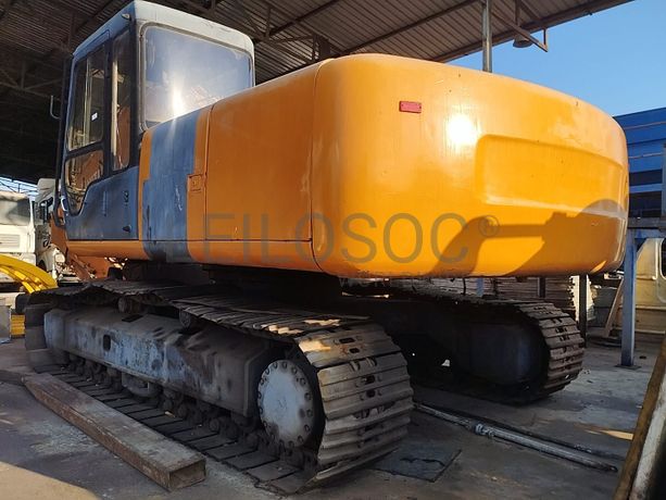 Escavadora — Hitachi EX200-2