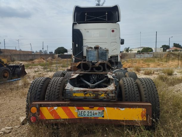 Camião — Renault Premium Lander