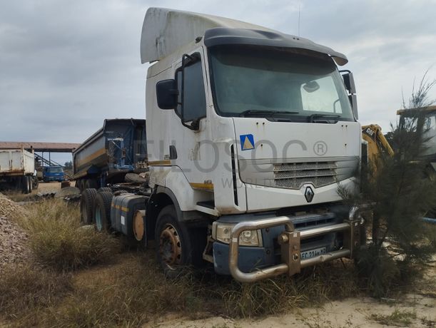 Camião — Renault Premium Lander