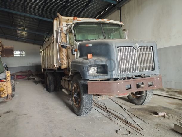 Camião basculante — International Paystar 5600
