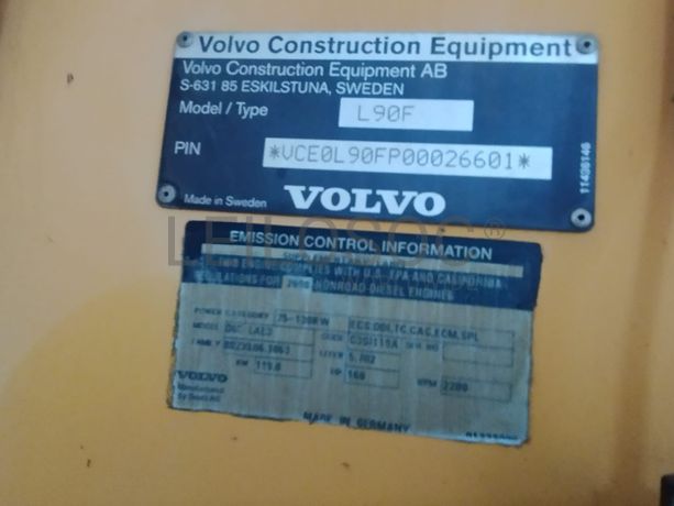 Pá carregadora — Volvo L90F