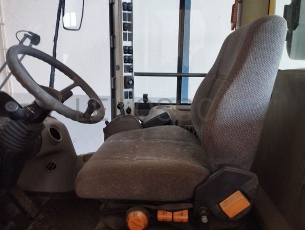 Pá carregadora — Volvo L90F