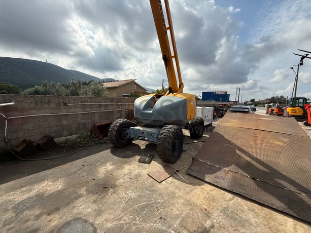 Plataforma Elevatória Haulotte HA26PX