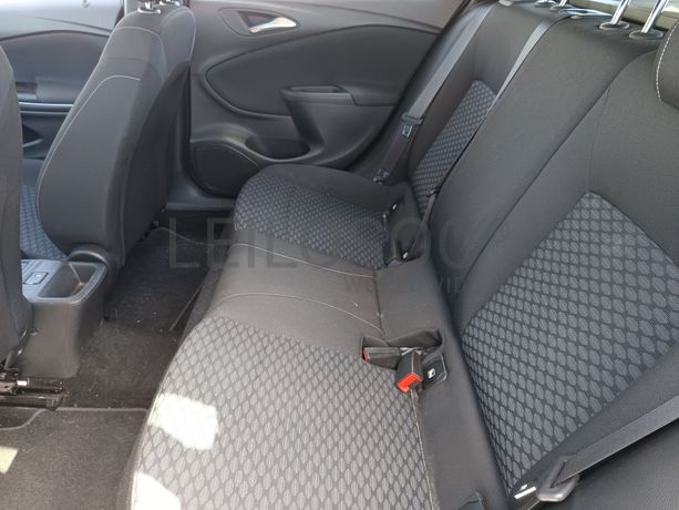 Opel Astra · Ano 2021