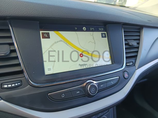 Opel Astra · Ano 2021