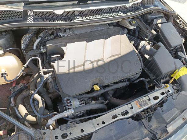 Opel Astra · Ano 2021