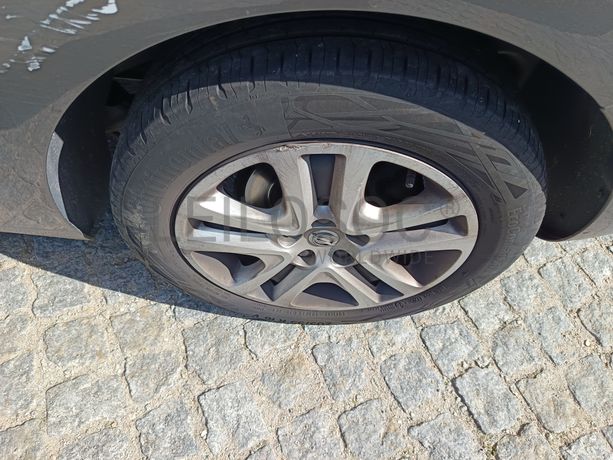 Opel Astra · Ano 2021