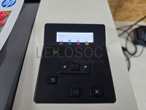 Impressora HP Color LaserJet Pro M452nw
