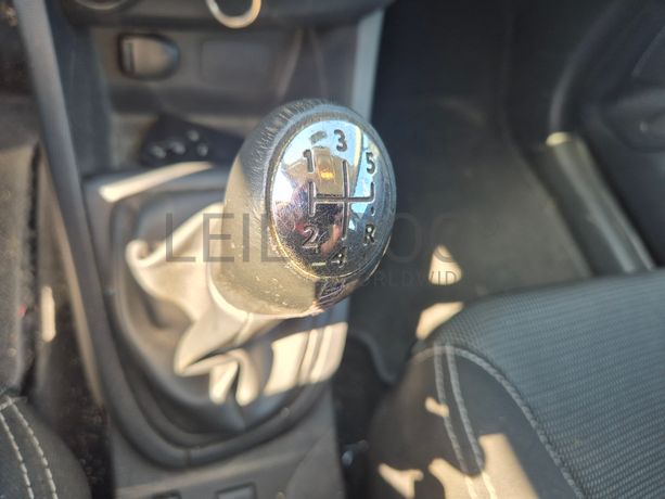 Renault Clio · Ano 2015