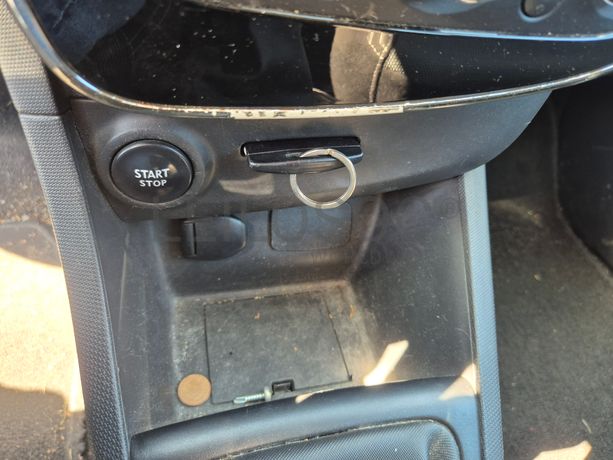 Renault Clio · Ano 2015
