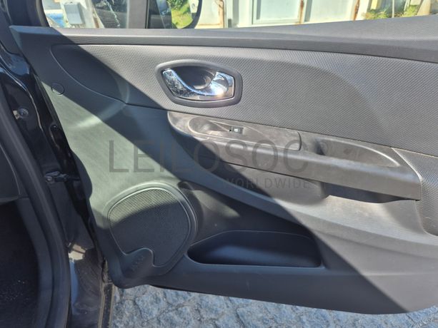 Renault Clio · Ano 2015