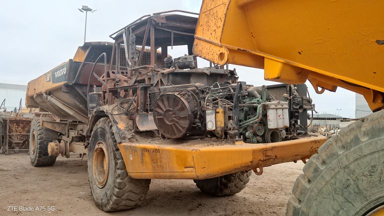 Cam. Fora-De-Estrada Articulado 30 T VOLVO A30F