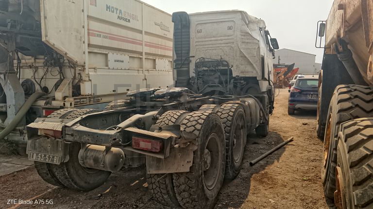 Camião Tractor 6X4 VOLVO FH 12 420 6x4