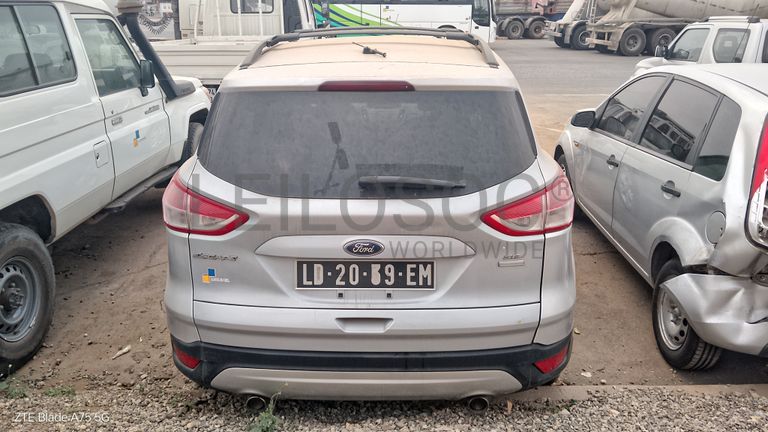 Veículo ligeiros de passageiros FORD ESCAPE ECO BOOST 1.6