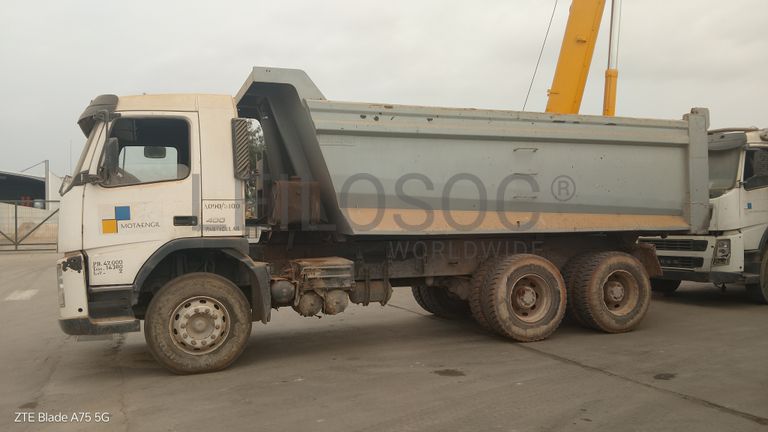Camião Basculante Tras. 26 T (6X4) VOLVO FM 13-400 6x4
