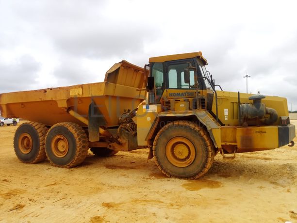 Cam. Fora-De-Estrada Articulado 30 T KOMATSU HM300-1
