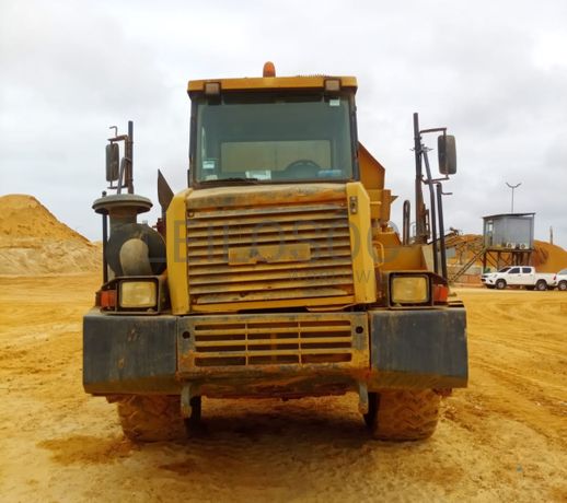 Cam. Fora-De-Estrada Articulado 30 T KOMATSU HM300-1