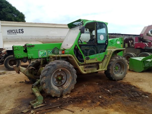 Multicarregador MERLO P40.17 EE