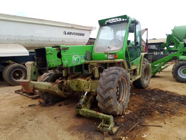 Multicarregador MERLO P40.17 EE