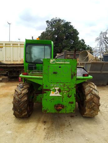 Multicarregador MERLO P40.17 EE