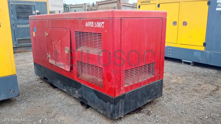 16 Geradores e 3 Compressores