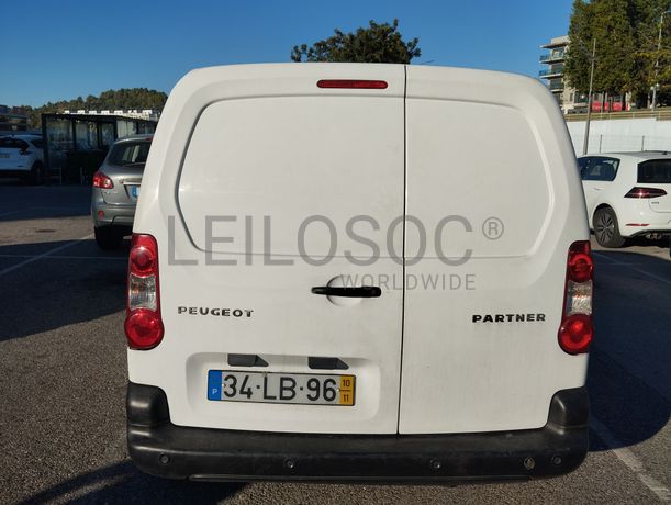 Fotografia 6 de 9: Peugeot Partner 1.6 HDi · Ano 2010