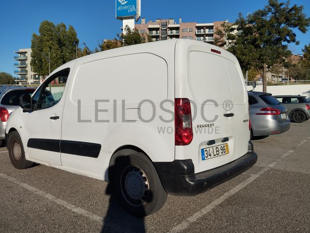 Fotografia 5 de 9: Peugeot Partner 1.6 HDi · Ano 2010