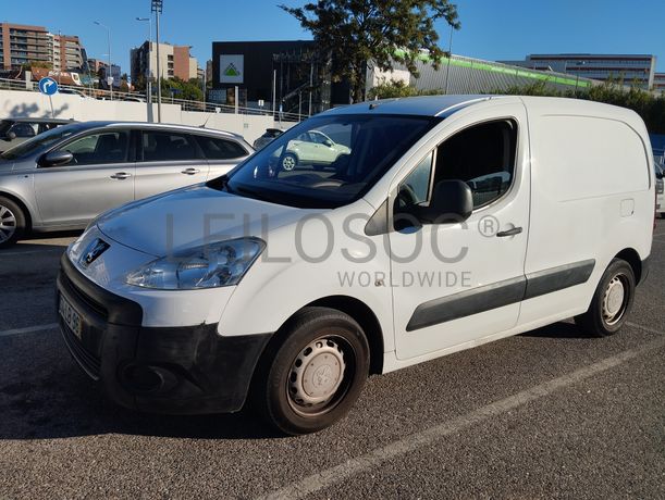 Fotografia 1 de 9: Peugeot Partner 1.6 HDi · Ano 2010