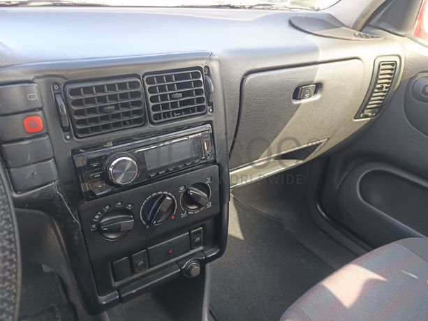 Volkswagen Polo · Ano 1995