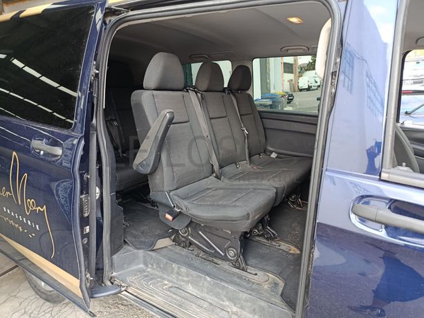 Mercedes-Benz Vito Tourer 116CDI · 9 Lugares · Ano 2018