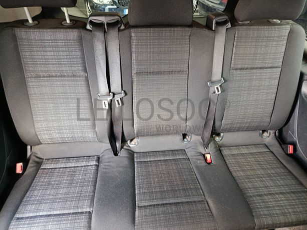 Mercedes-Benz Vito Tourer 116CDI · 9 Lugares · Ano 2018