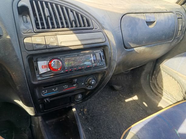 Citroen Saxo · Ano 1999