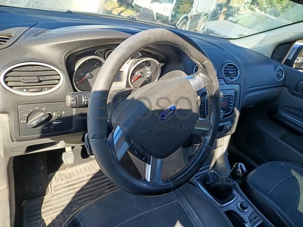 Ford Focus · Ano 2008