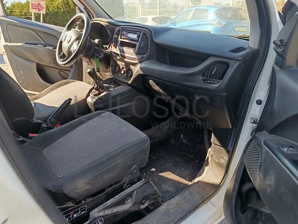 Fiat Doblo · Ano 2016