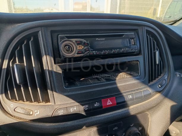 Fiat Doblo · Ano 2016