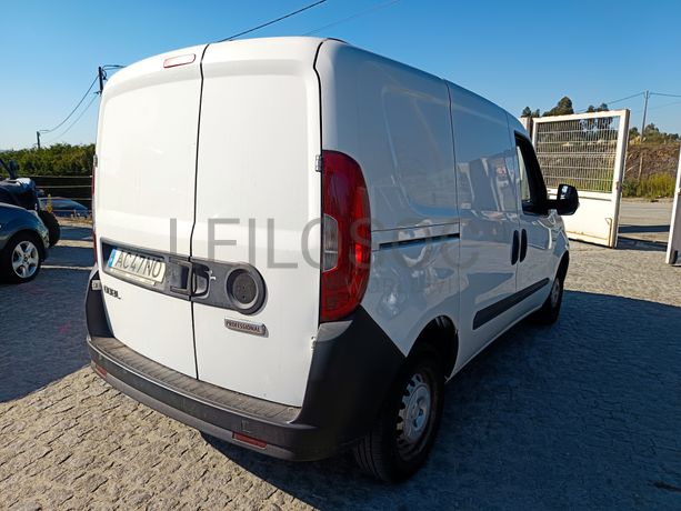 Fotografia 4 de 33: Fiat Doblo · Ano 2016