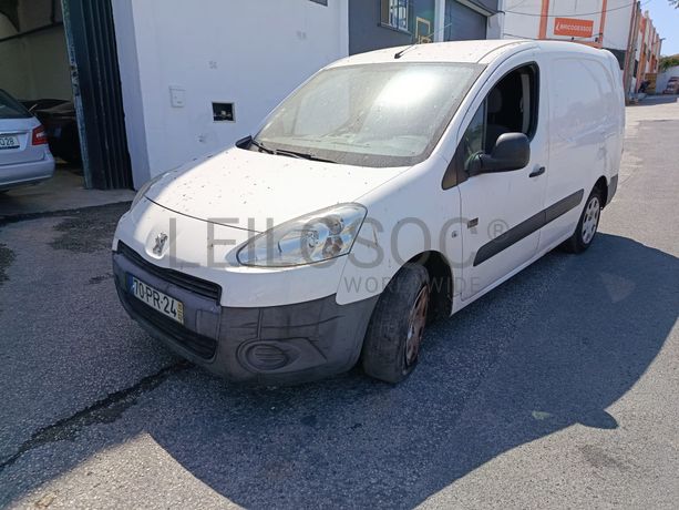 Fotografia 3 de 22: Peugeot Partner 1.6 HDi · Ano 2015